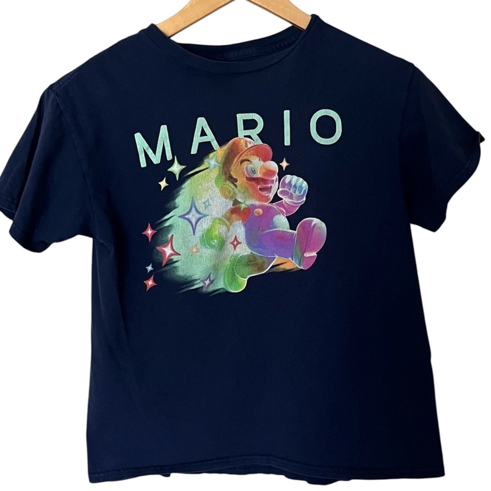 Super Mario kids graphic shirt size S Nintendo